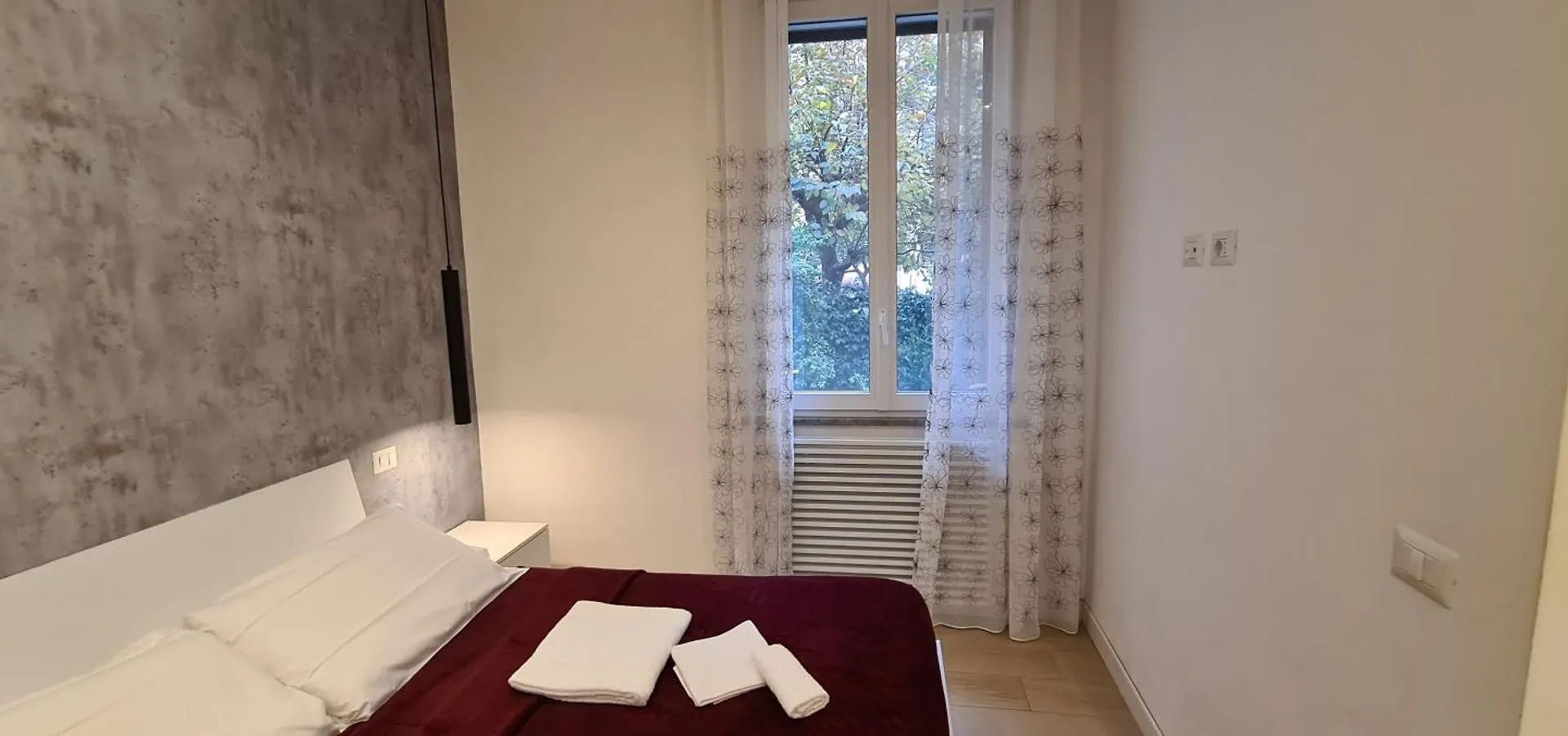 Apartment Trastevere Incantevole Con Patio Esterno Privato Rome Italy